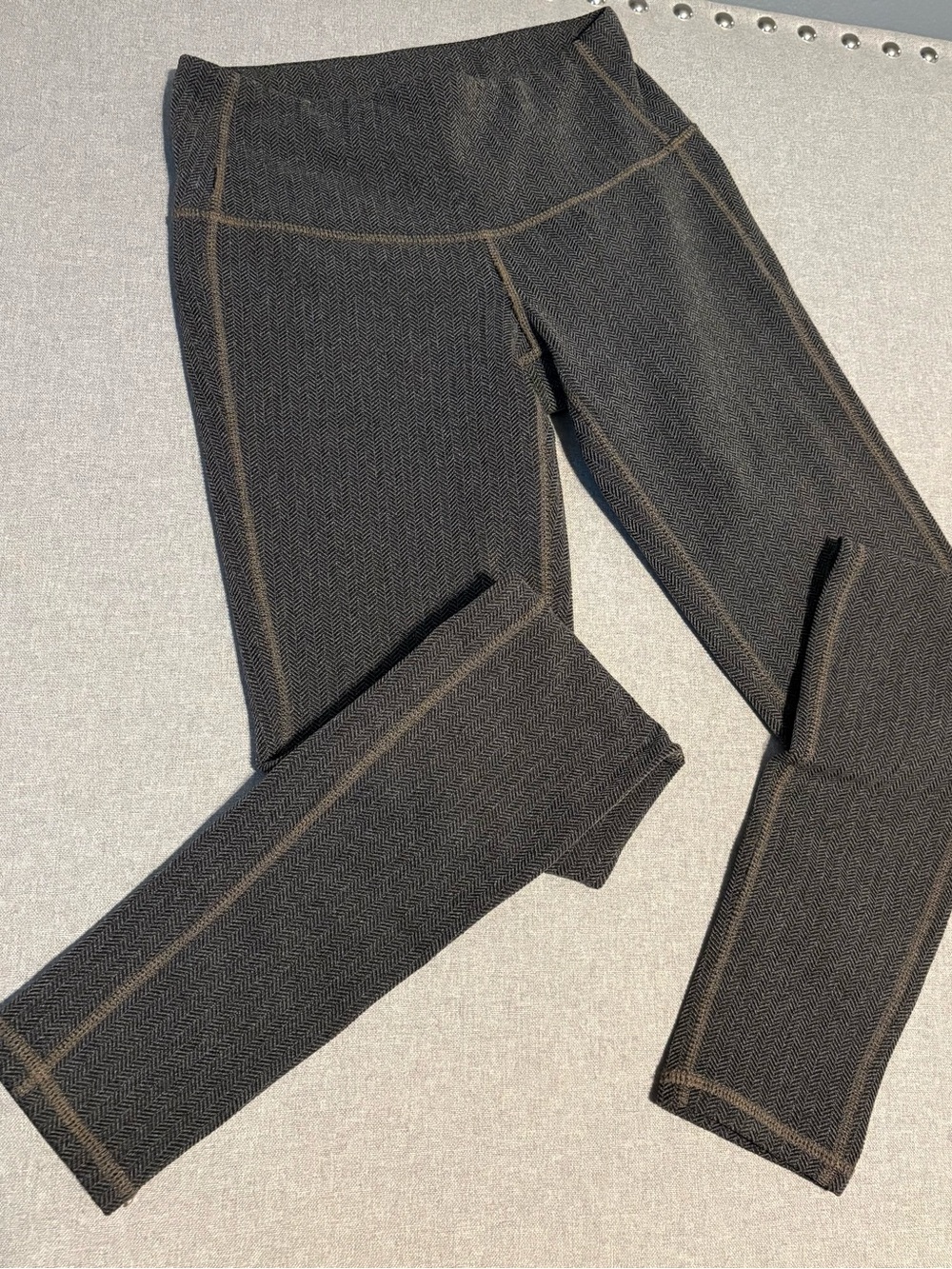 Athleta Black Herringbone Stitch-Detail Girls' Leggings